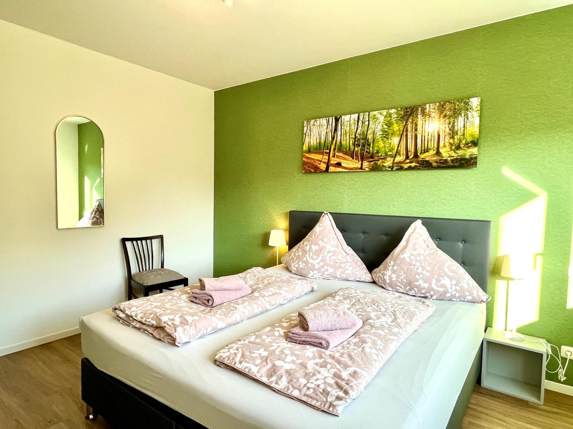Ferienwohnung Moseltraum, 1-6 Pers, Mit 3 Schlafzimmer Und Panoramabalkon Müden Exterior foto