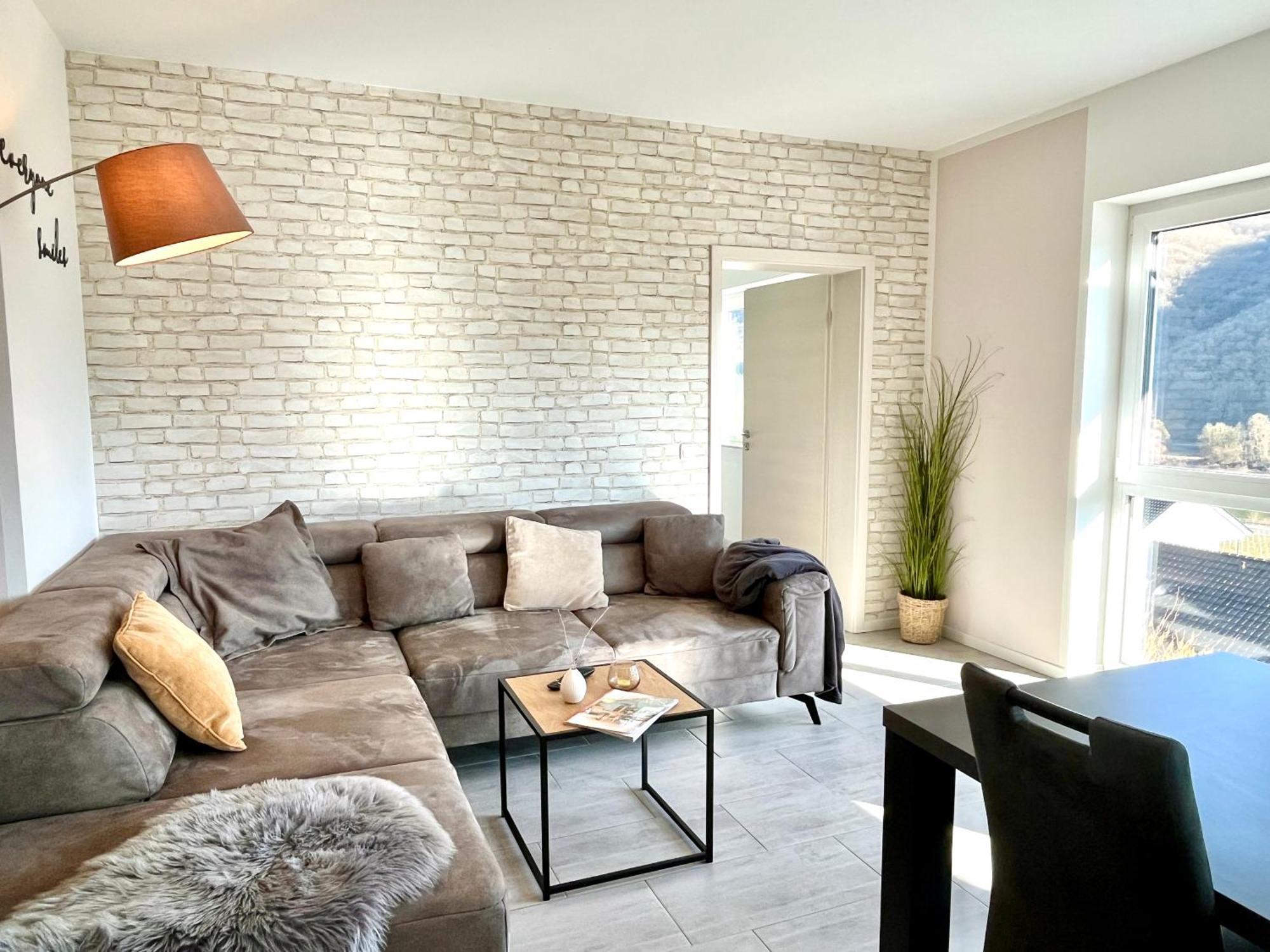 Ferienwohnung Moseltraum, 1-6 Pers, Mit 3 Schlafzimmer Und Panoramabalkon Müden Exterior foto